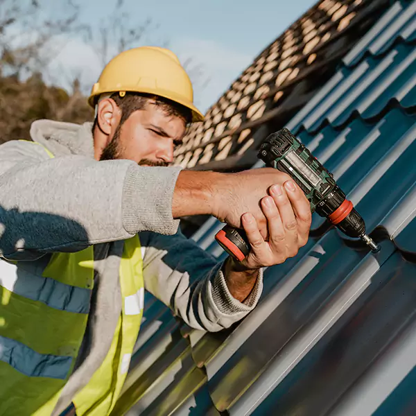 Why Harrison Property Owners Choose Harrison Roofing Contractors for Metal Roof Replacement?